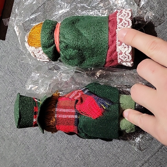 Christmas TREES decoration by innovation made taiwan singer figure canada Noël - Picture 12 of 13